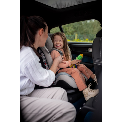 Inglesina Newton I-Fix 1-2-3 Vulcan Black - Baby car seat - image 9 | Labebe