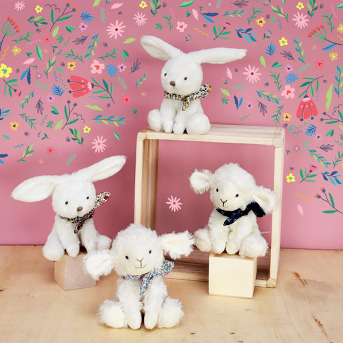 Bunnies Chouchou - Soft toy - image 8 | Labebe