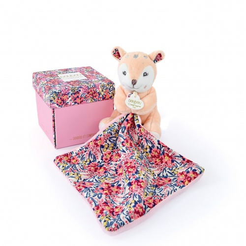 Bohaime Deer Plush With Comforter - რბილი სათამოშო პირსაწმენდით - image 1 | Labebe
