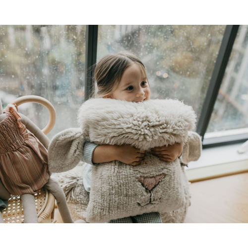 Lorena Canals Woolable Pink Nose Sheep - Подушка ручной работы - изображение 2 | Labebe