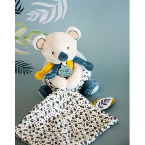 Yoca Le Koala Doll With Doudou - Мягкая игрушка с платочком - изображение 7 | Labebe