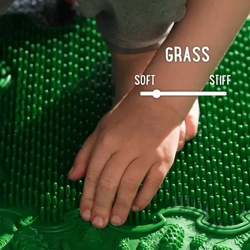 ORTOTO Grass / Soft (Light Green) (1 pcs.-30*30 cm) - Коврик-пазл для сенсорного массажа стоп - изображение 2 | Labebe