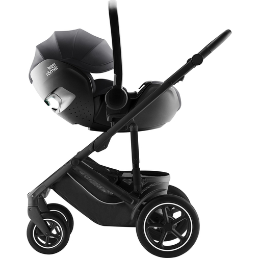Britax-Roemer Baby Safe Pro Classic Deep Black - ავტომანქანის სავარძელი - image 9 | Labebe