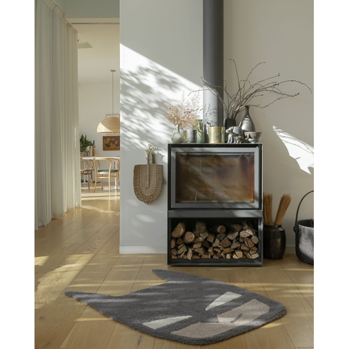 Lorena Canals Woolable Rug Batboy - Washable handcrafted rug - image 4 | Labebe