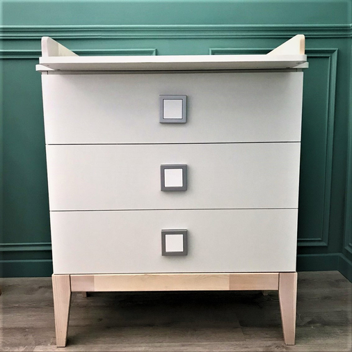 SKV Company Lab - Drawer chest with a changing table - image 1 | Labebe